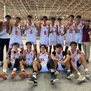 TIME DE BASQUETE MASCULINO ALCANÇA O 3º LUGAR NOS JOGOS ESCOLARES DISTRITAL DE 2024.